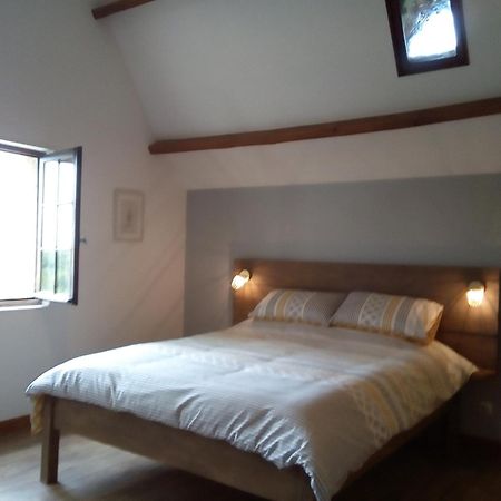 Au Soleil Couchant Bed & Breakfast Saint-Julien-de-Lampon Room photo